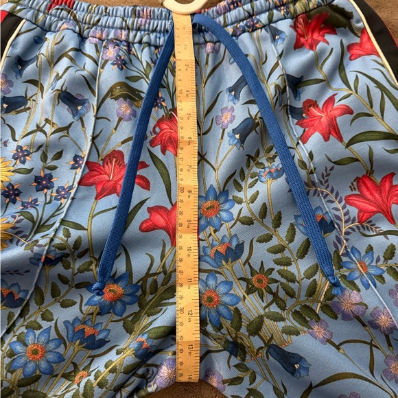 GUCCI  Floral print track pants. - Picture 8 of 8